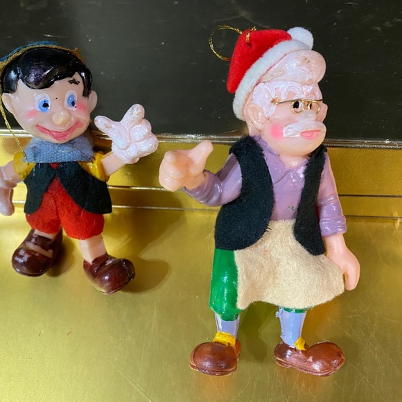 WALT DISNEY VINTAGE PINOCCHIO & GEPPETTO CHRISTMAS ORNAMENTS WITH FELT CLOTHES - Picture 5 of 11